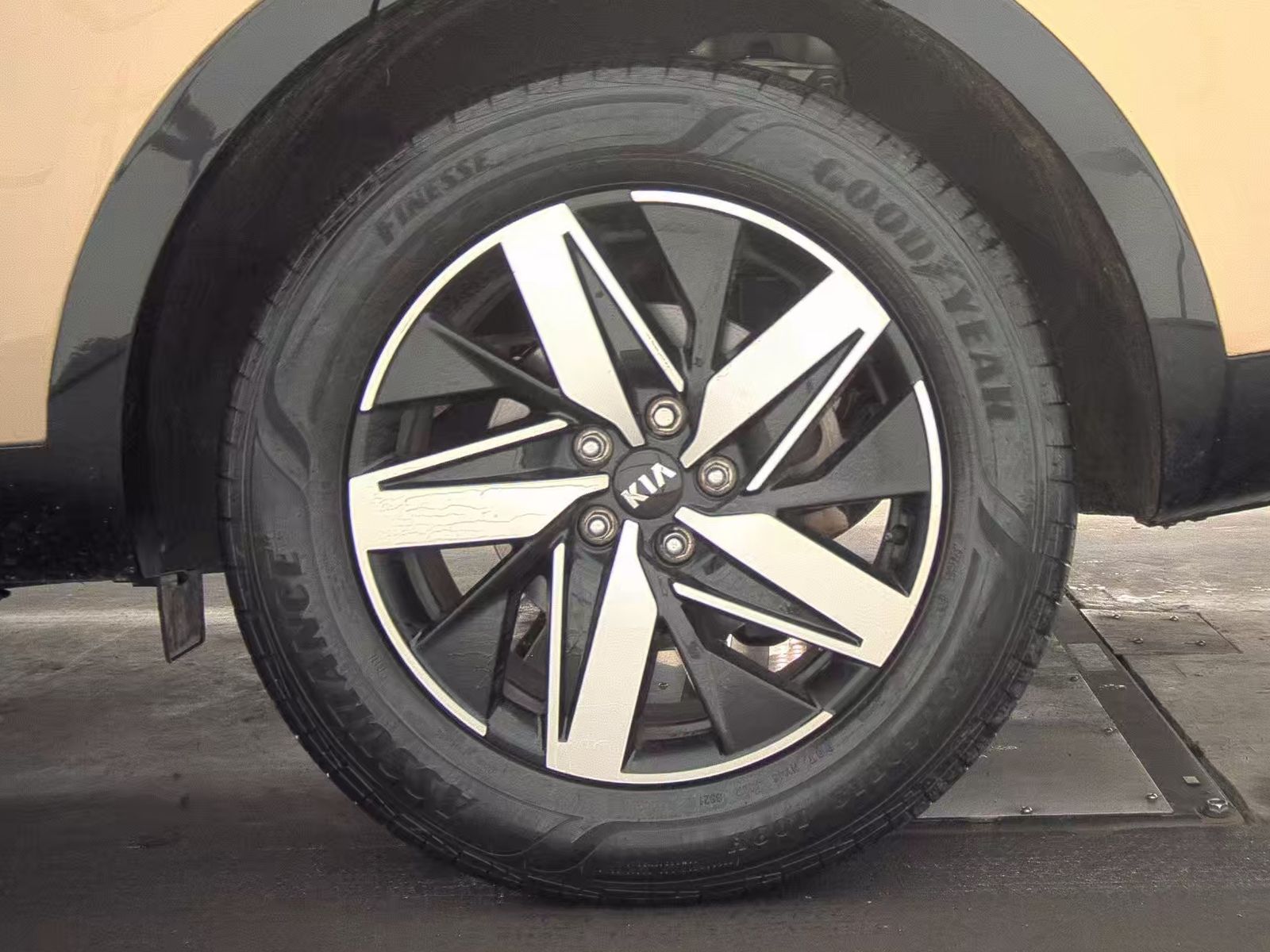 2021 Kia Sorento S FWD