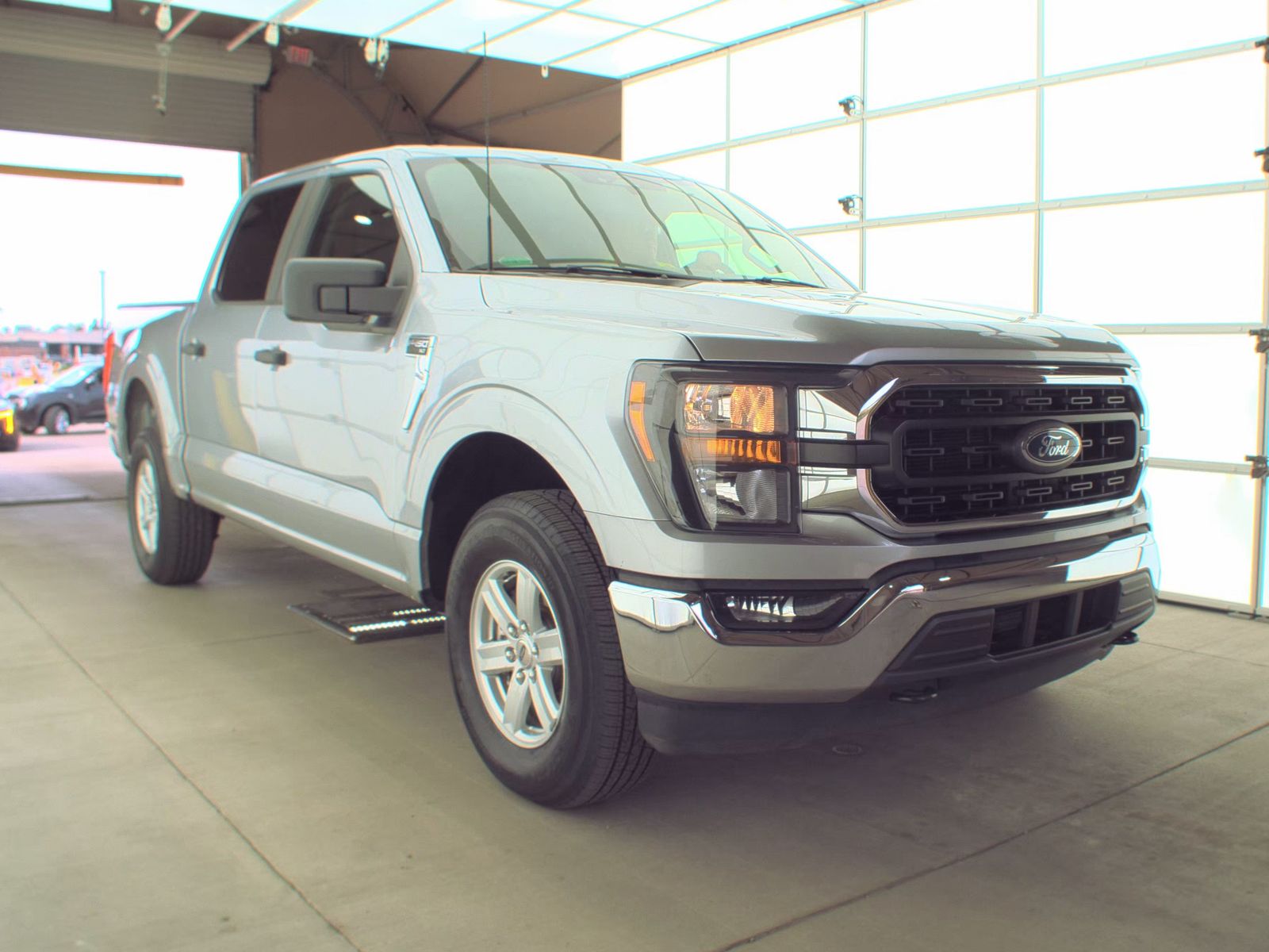 2023 Ford F-150 XLT AWD