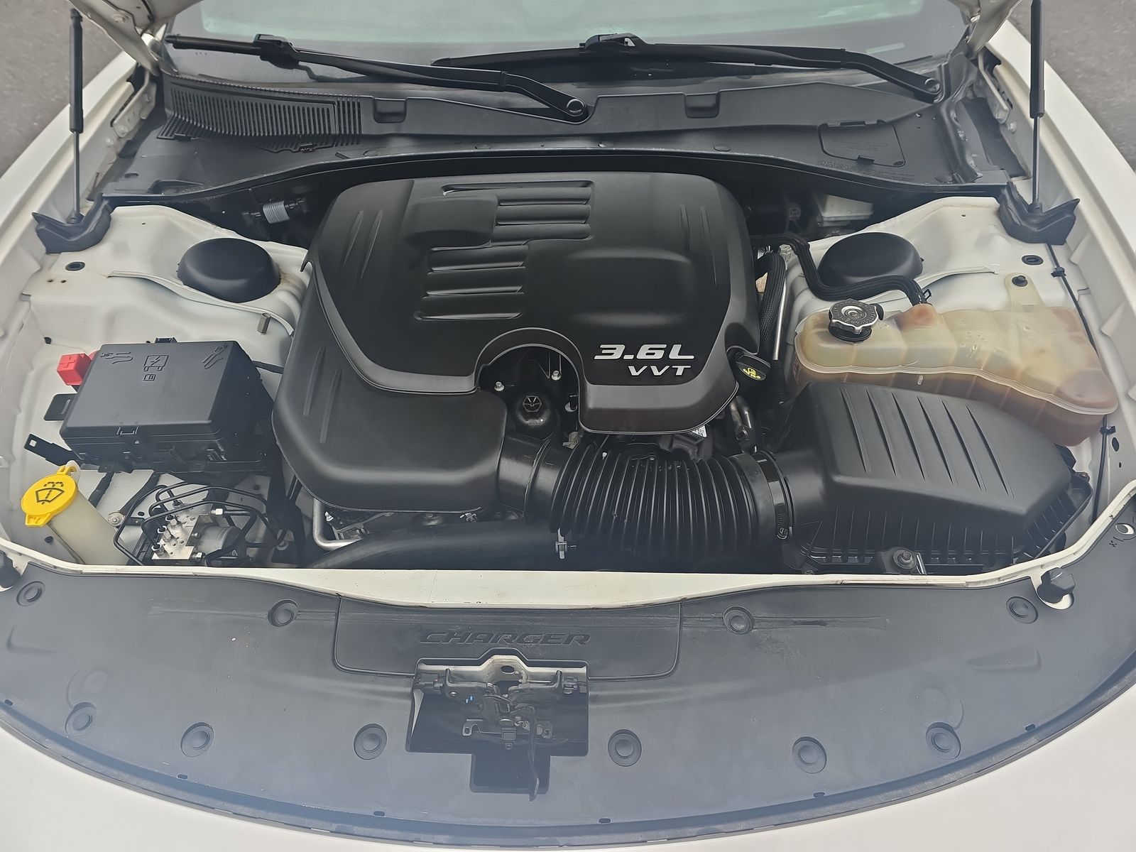 2020 Dodge Charger SXT RWD