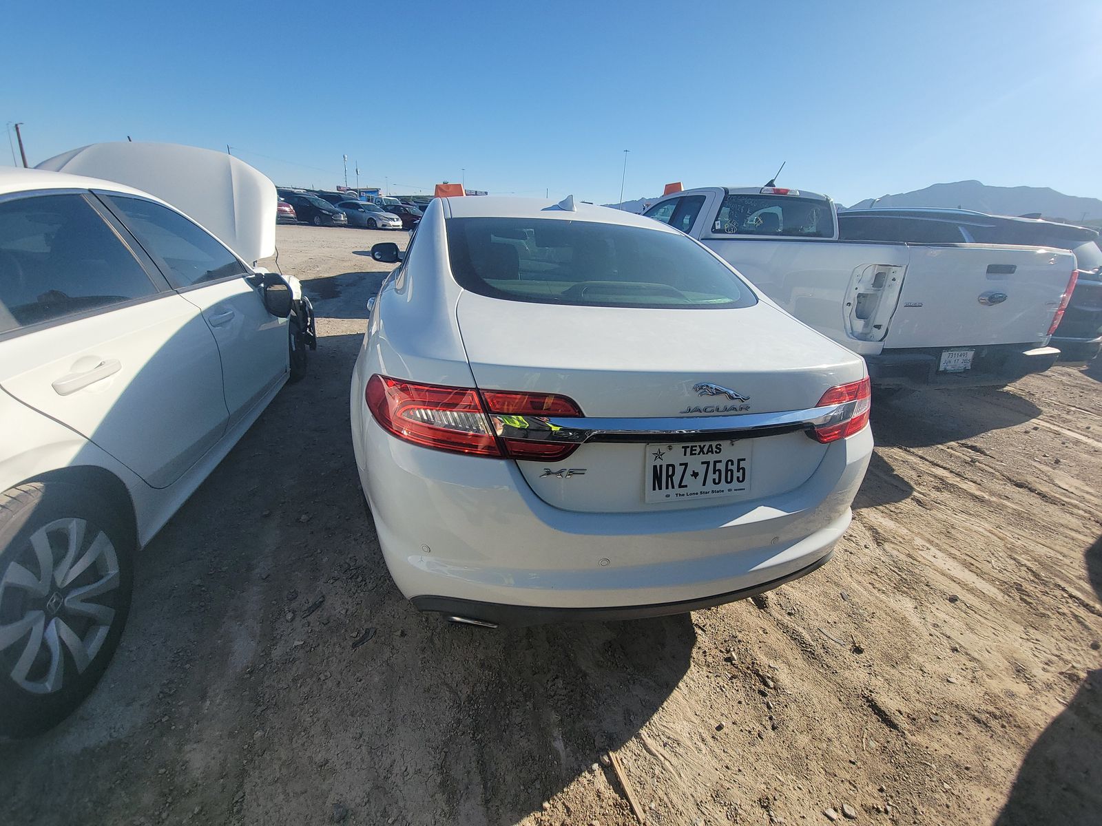 2014 Jaguar XF 2.0T RWD