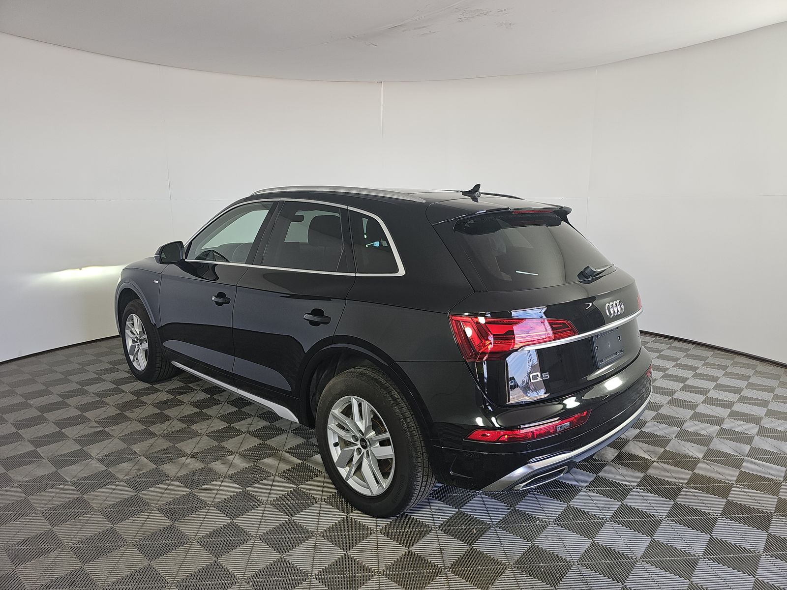 2022 Audi Q5 S line Premium AWD