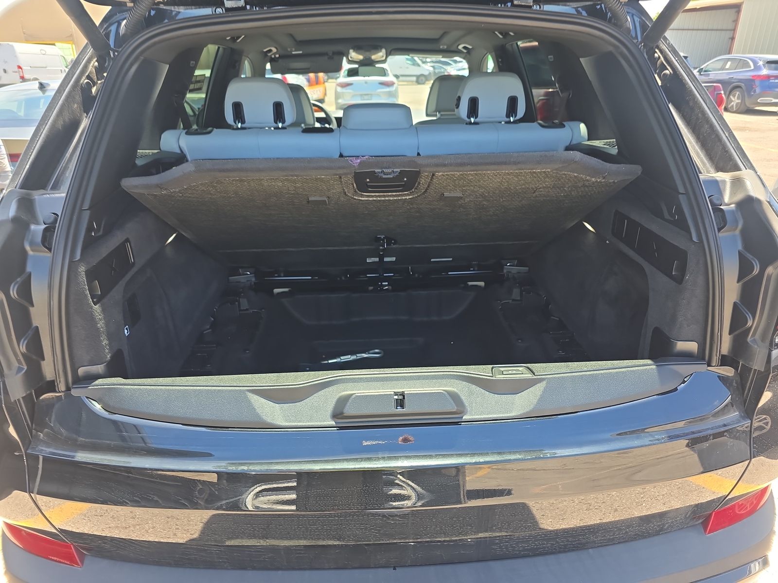 2025 BMW X5 xDrive40i AWD