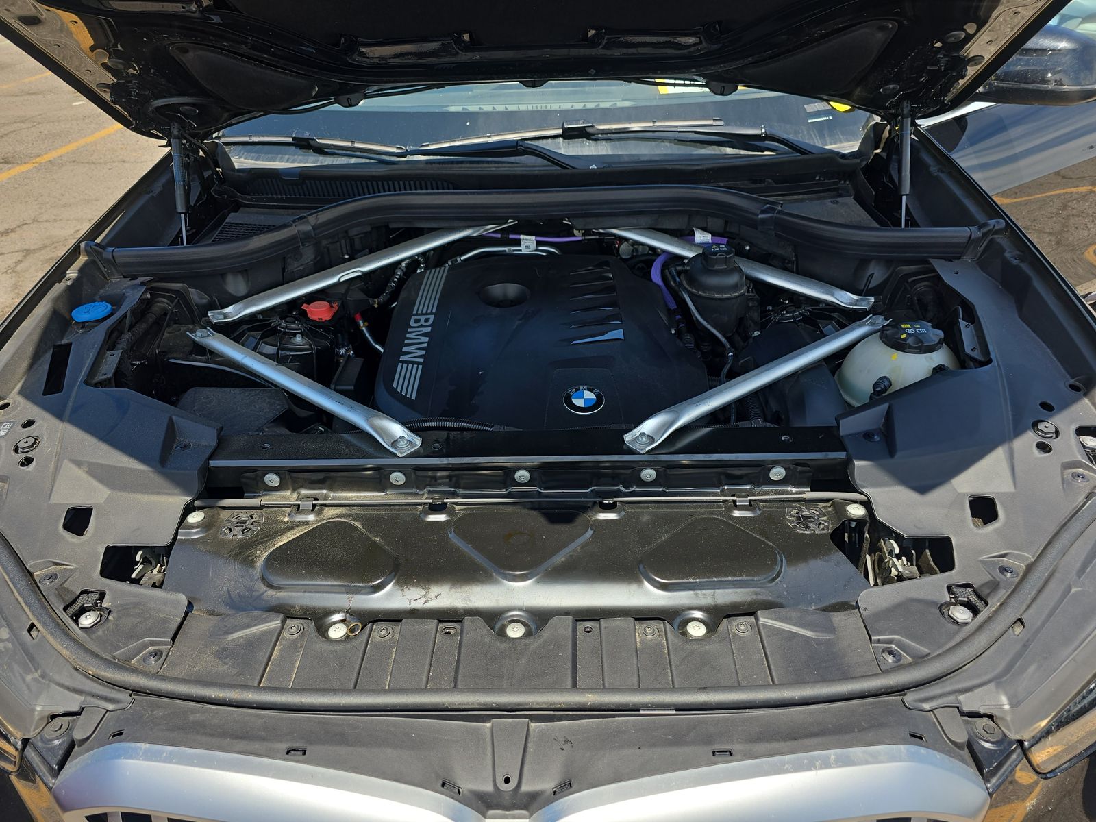 2025 BMW X5 xDrive40i AWD