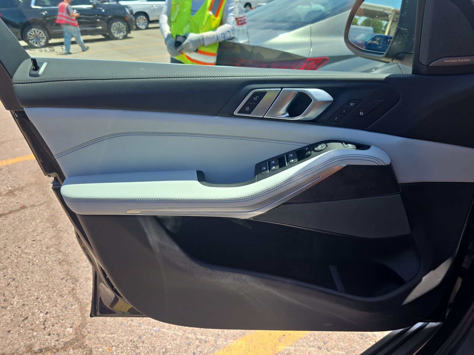 2025 BMW X5 xDrive40i AWD