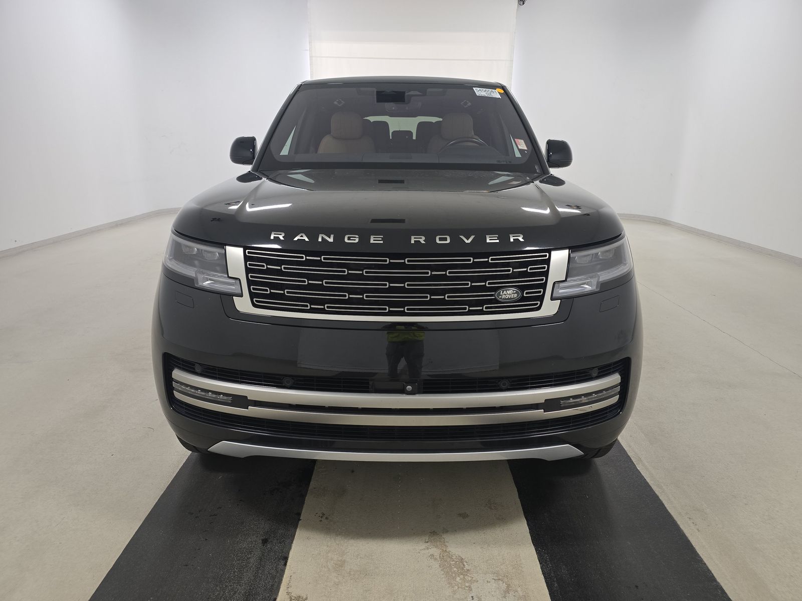 2023 Land Rover Range Rover SE LWB AWD