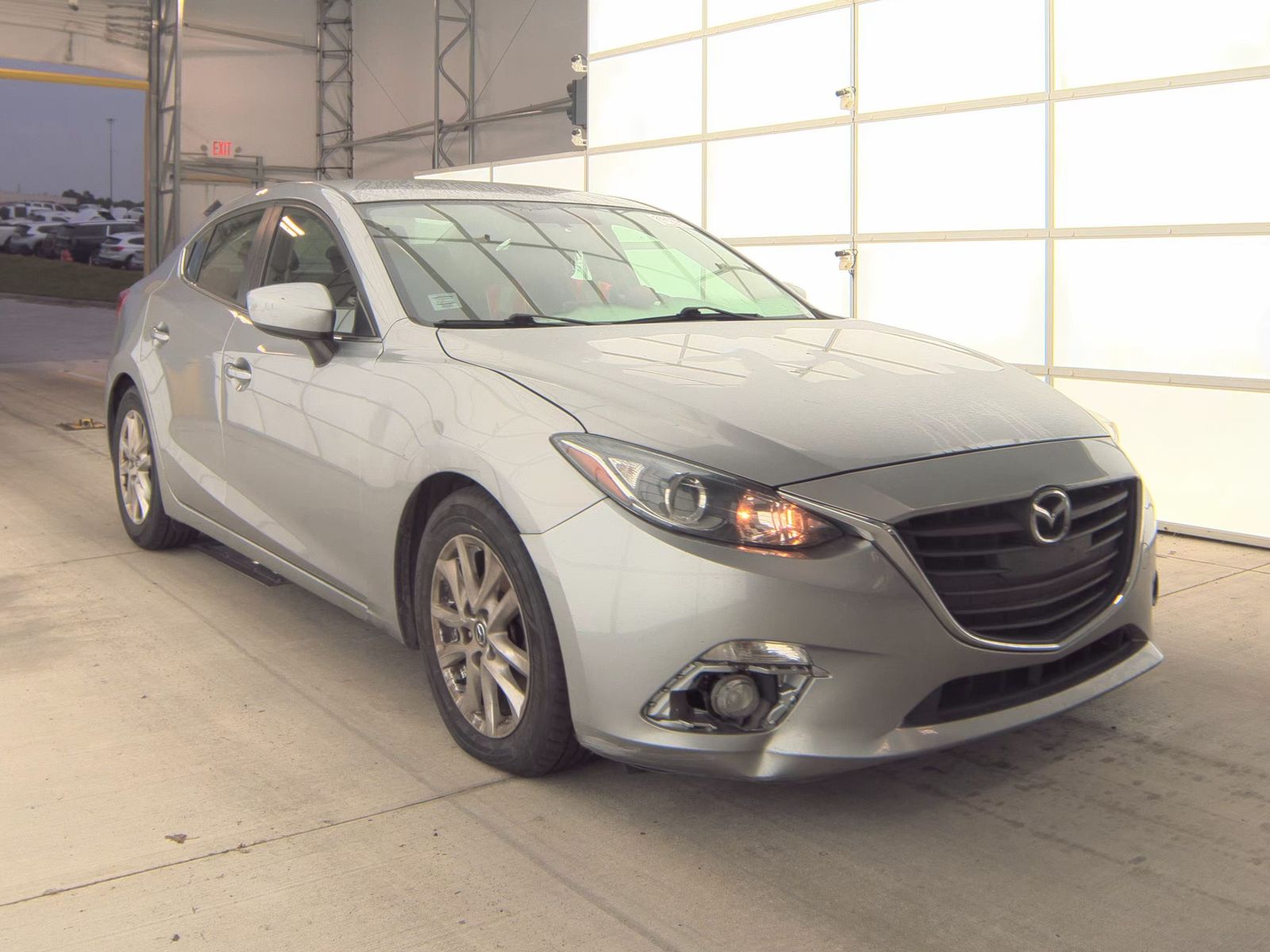 2015 MAZDA MAZDA3 i Touring FWD