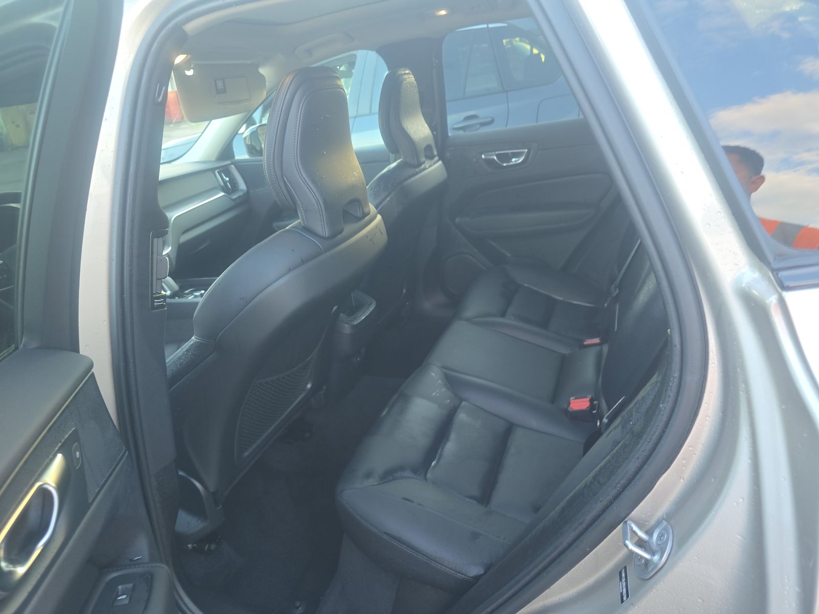 2025 Volvo XC60 B5 Core AWD