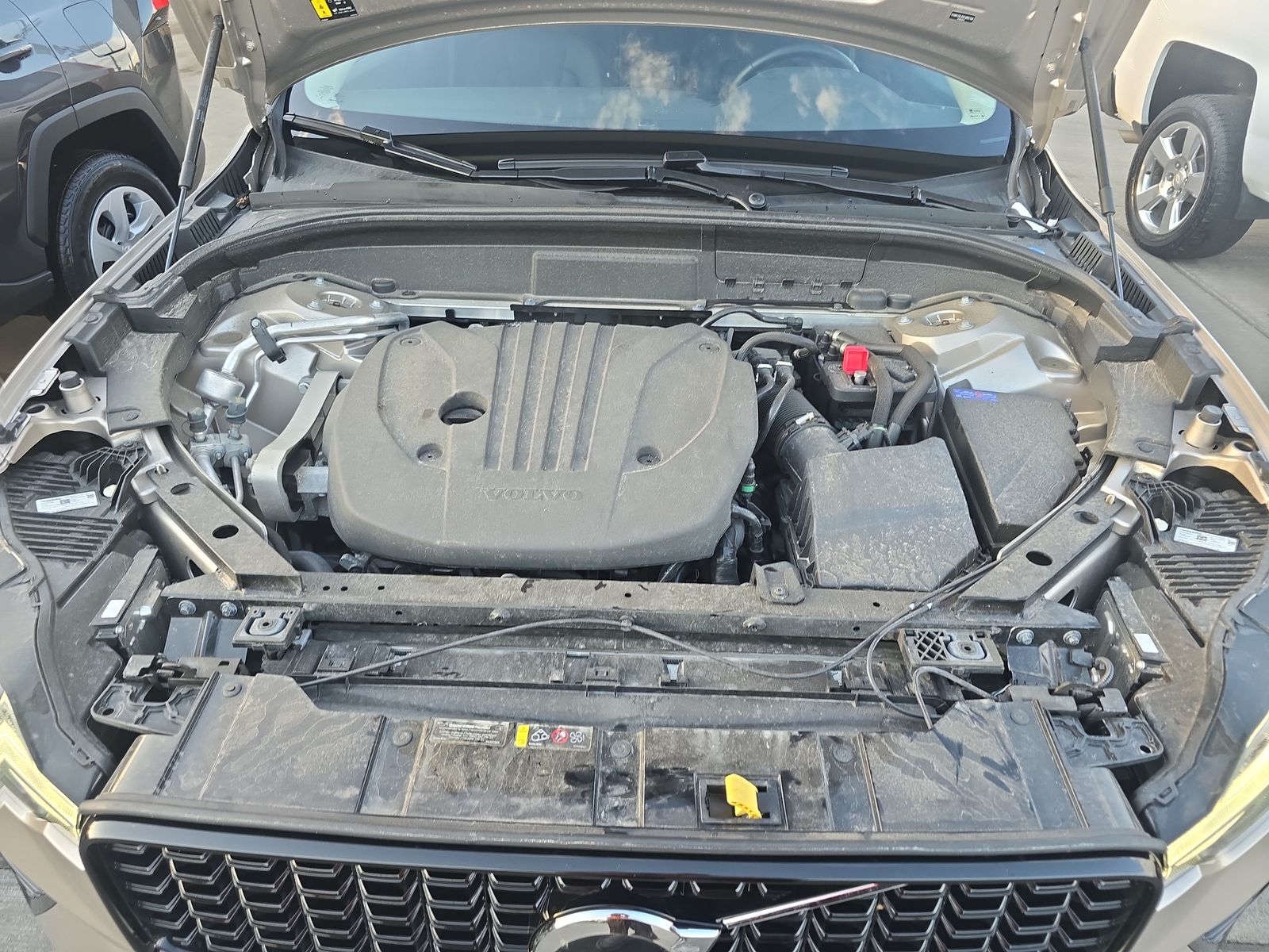 2025 Volvo XC60 B5 Core AWD