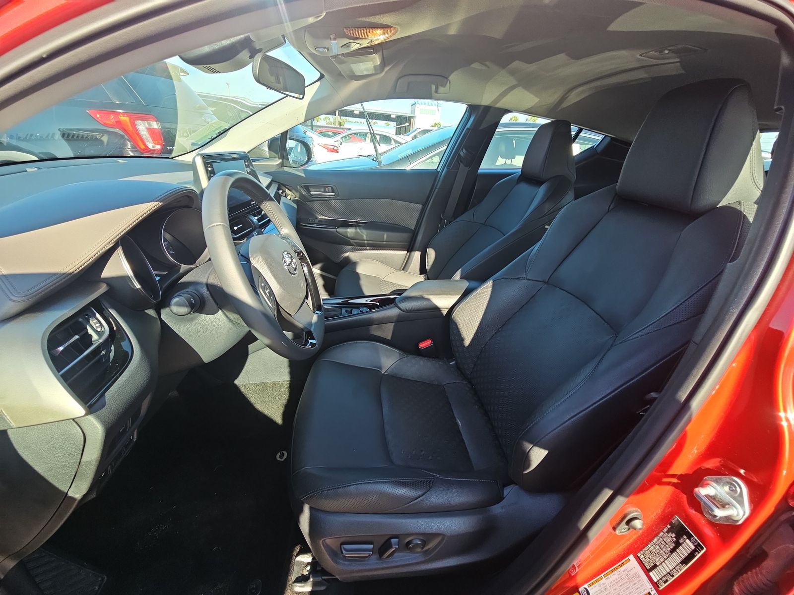 2022 Toyota C-HR Limited FWD