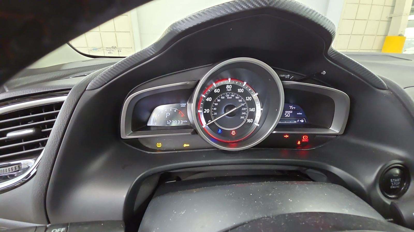 2015 MAZDA MAZDA3 i Touring FWD