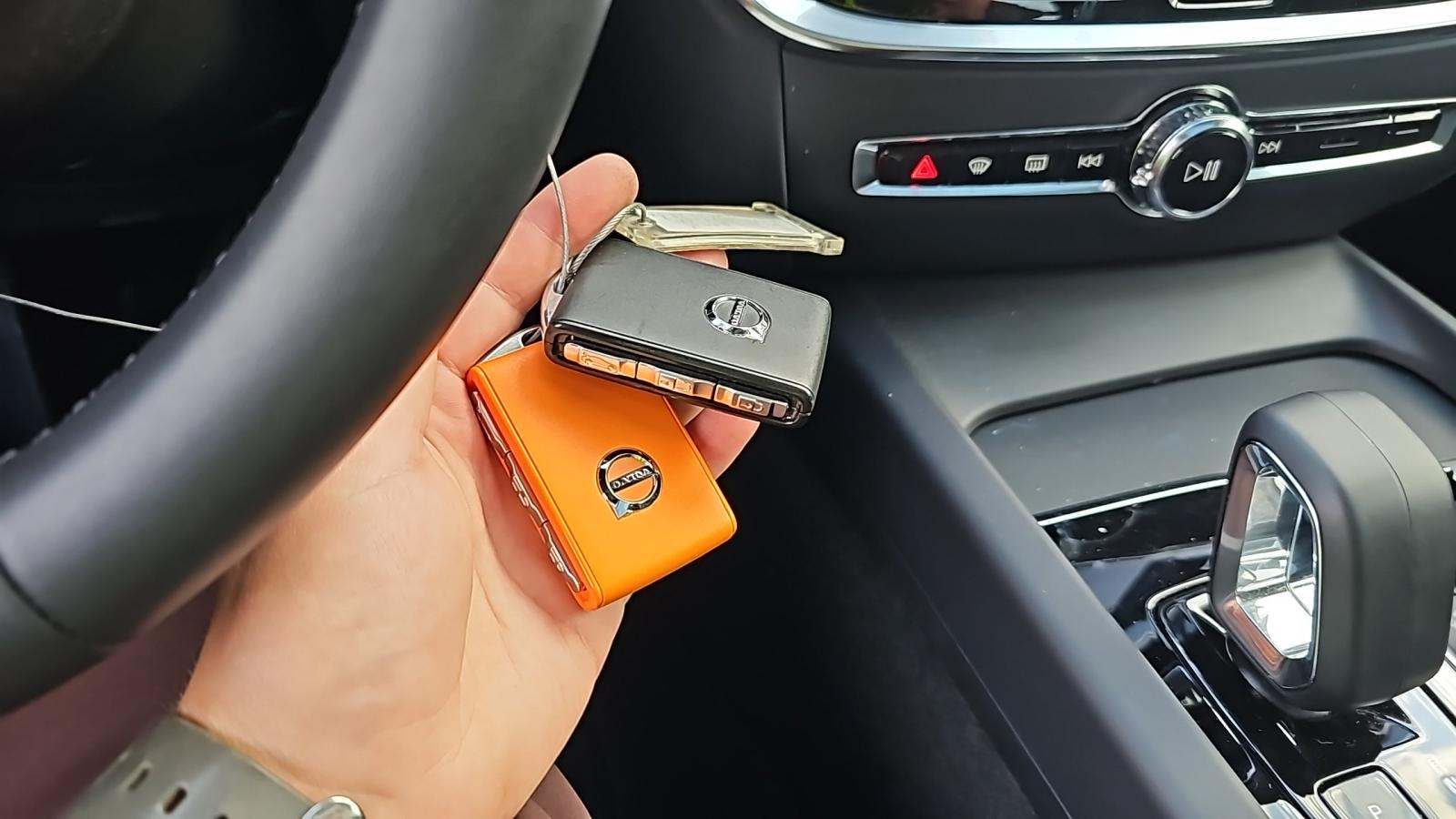 2025 Volvo S60 B5 Core AWD