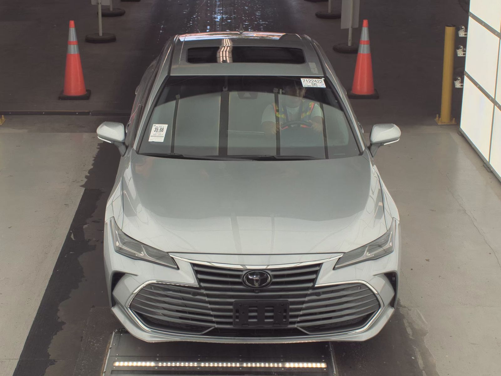 2022 Toyota Avalon Limited FWD