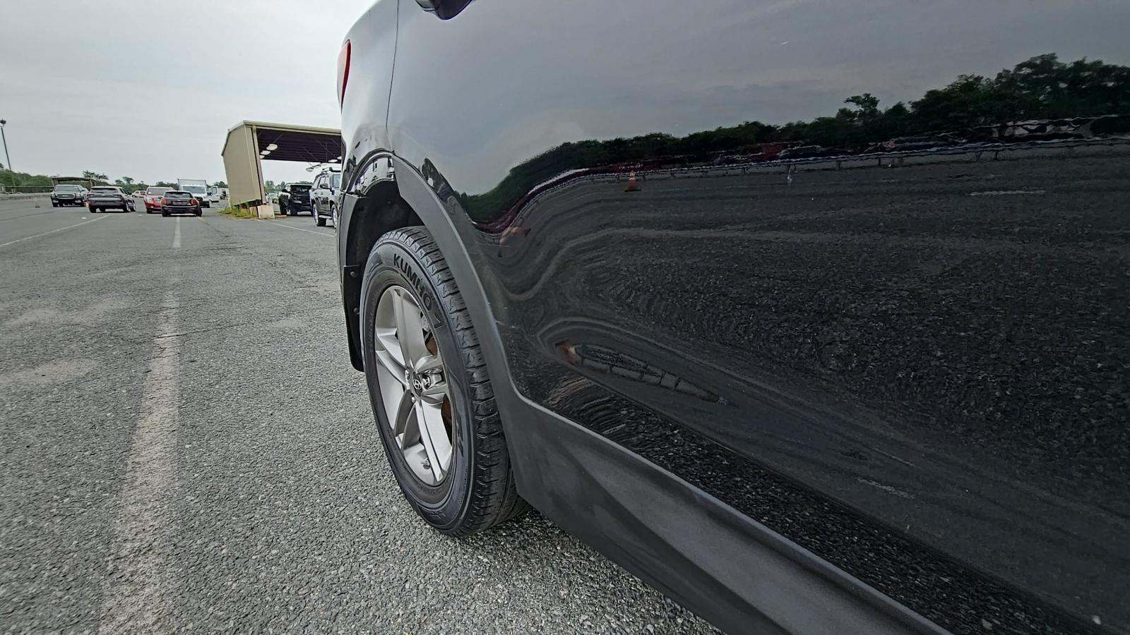 2017 Hyundai Santa Fe Sport Base AWD