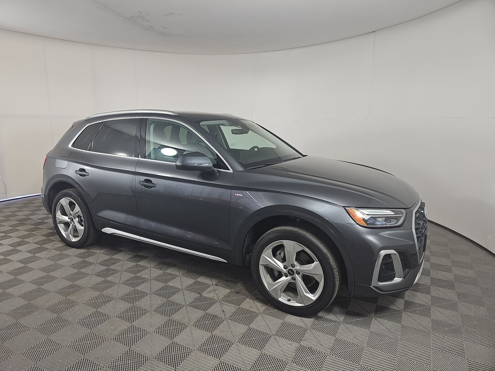 2022 Audi Q5 S line Premium Plus AWD