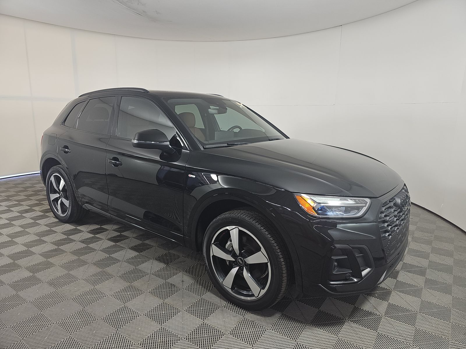 2023 Audi Q5 S line Premium Plus AWD