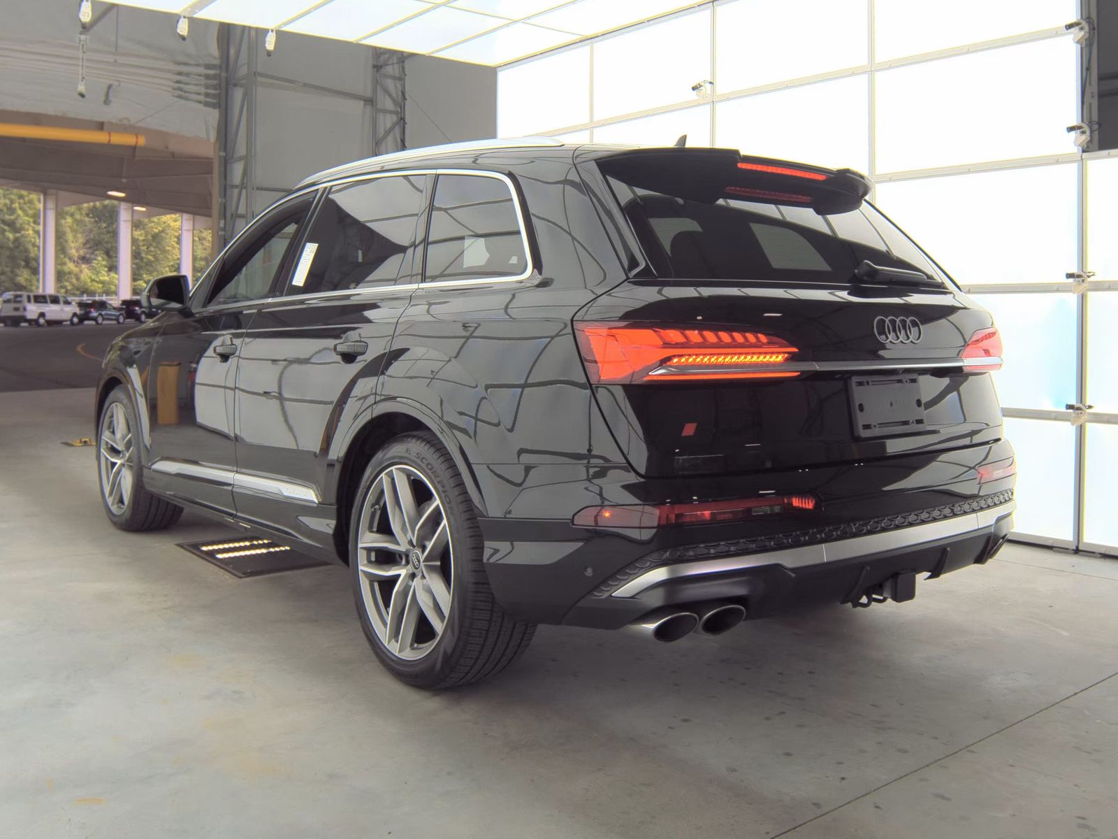 2025 Audi SQ7 Premium Plus AWD