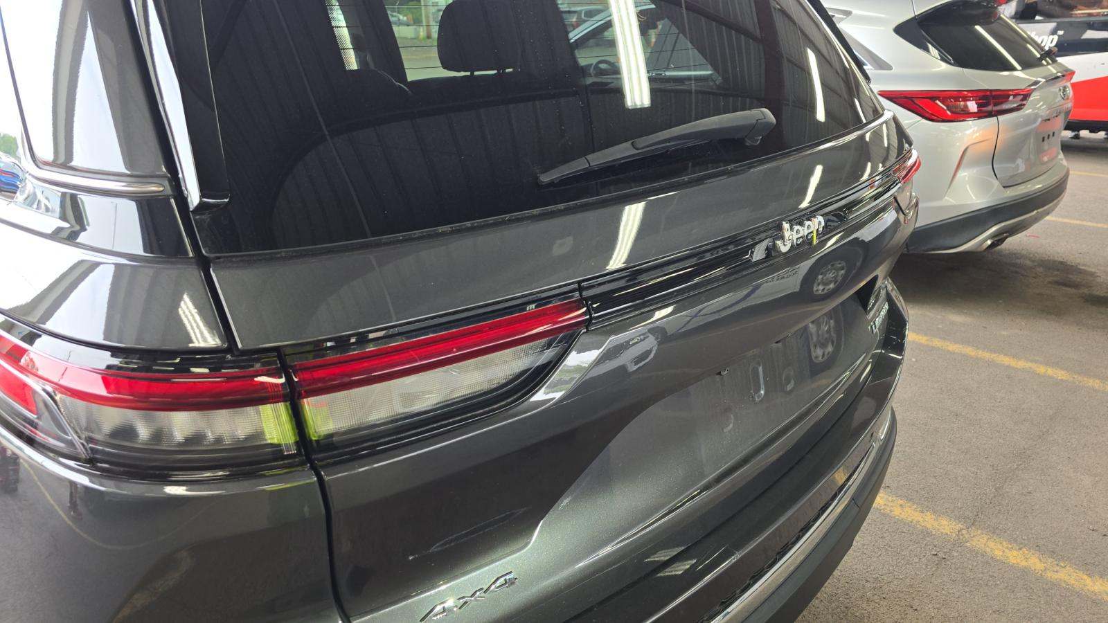 2022 Jeep Grand Cherokee Limited AWD