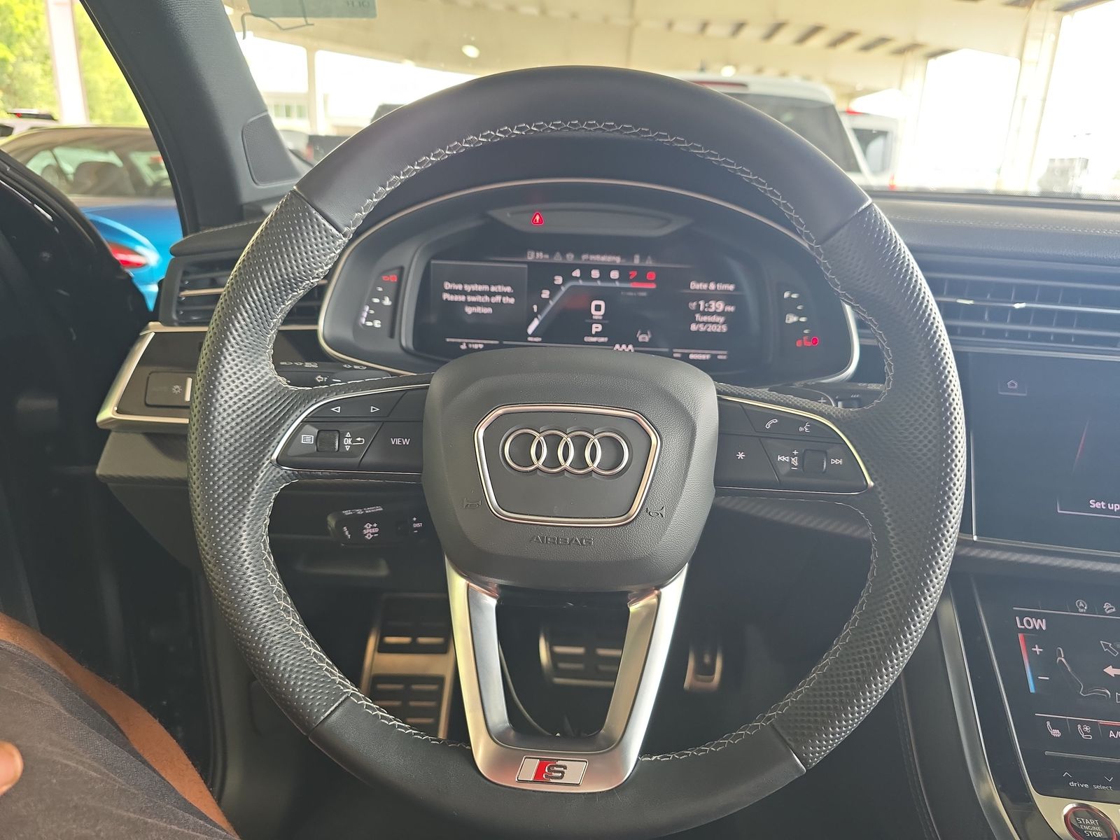 2025 Audi SQ7 Premium Plus AWD