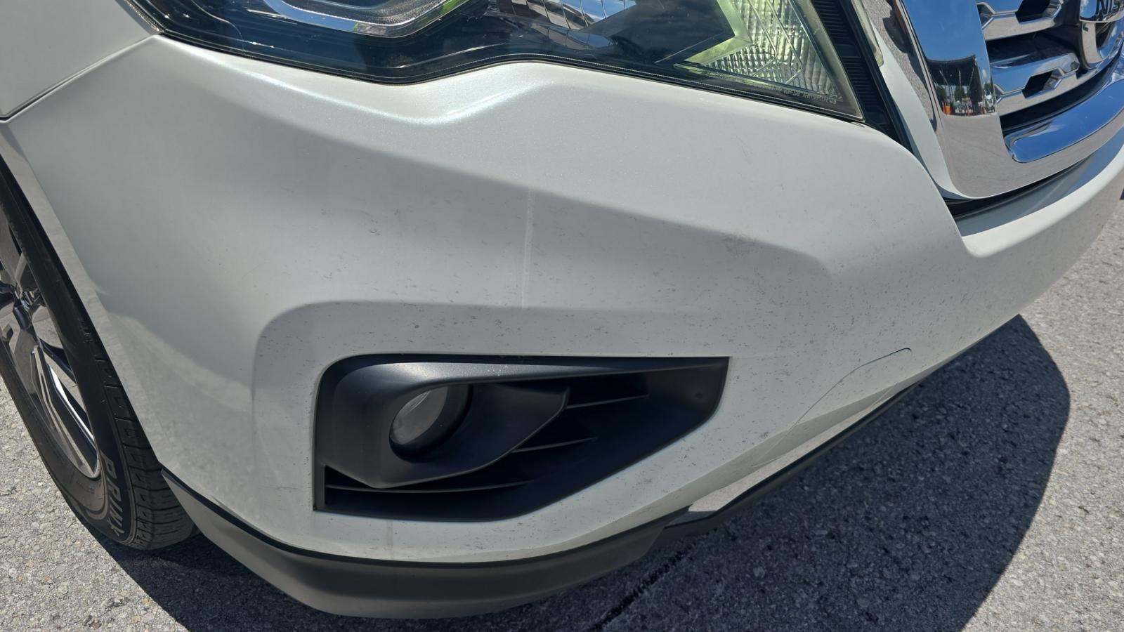 2018 Nissan Pathfinder SL FWD