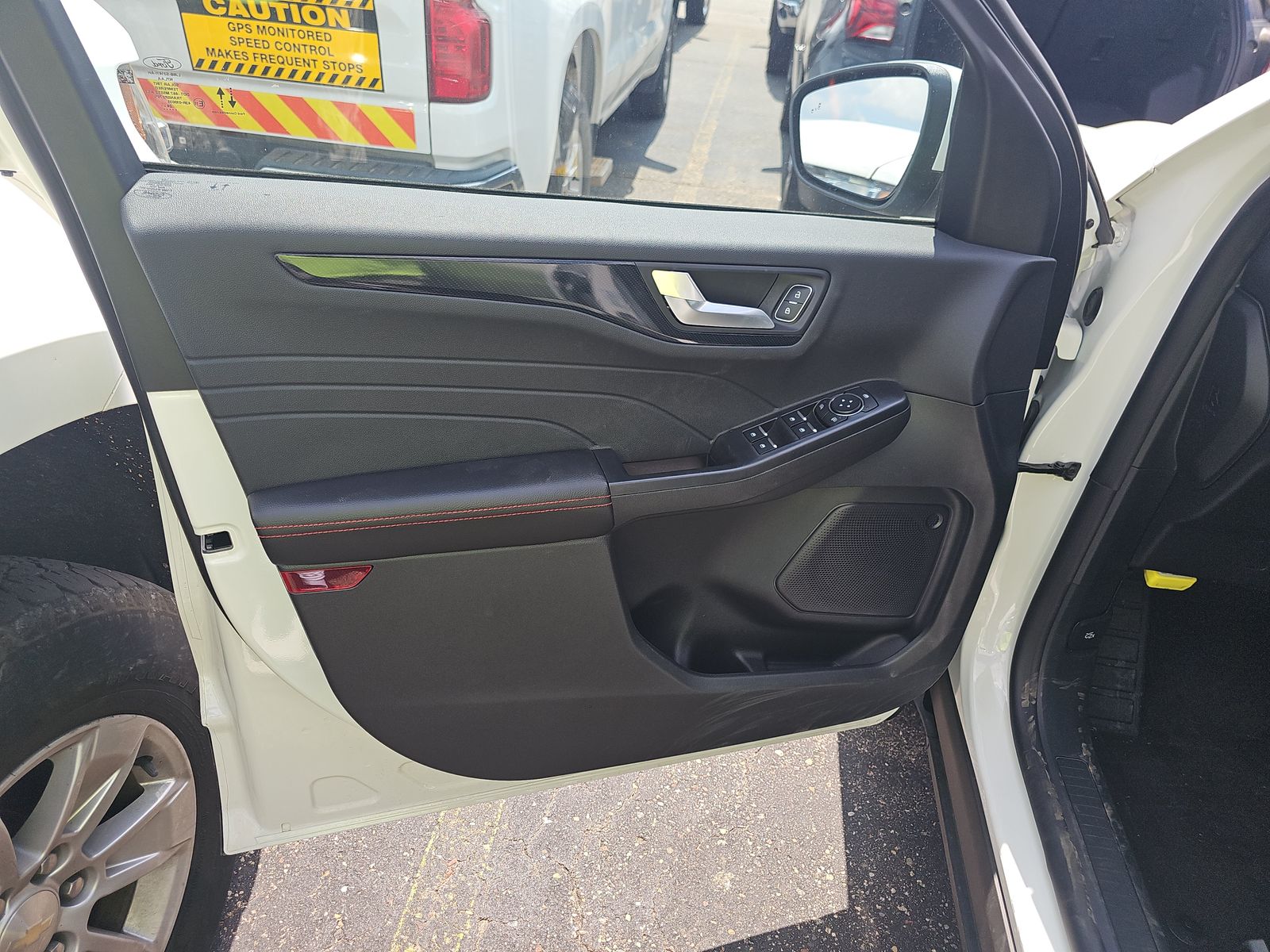 2025 Ford Escape Hybrid ST-Line Elite AWD