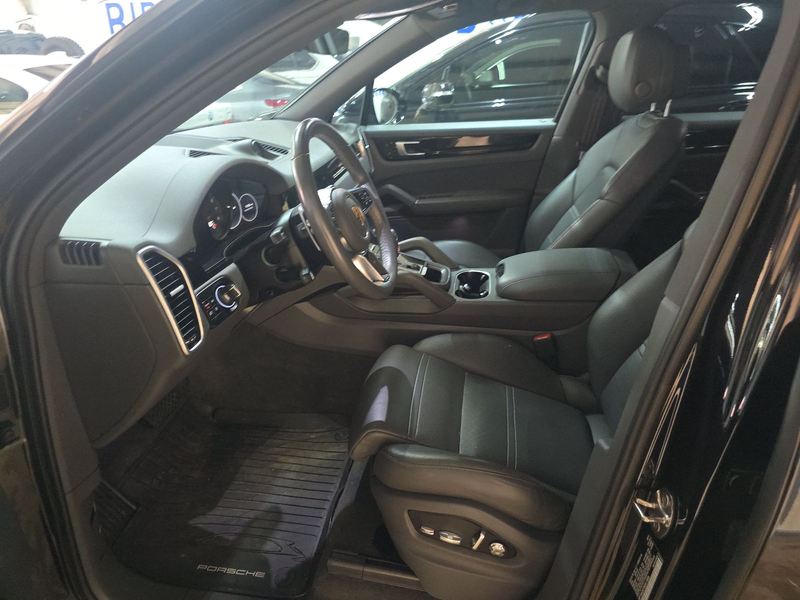 2019 Porsche Cayenne Base AWD