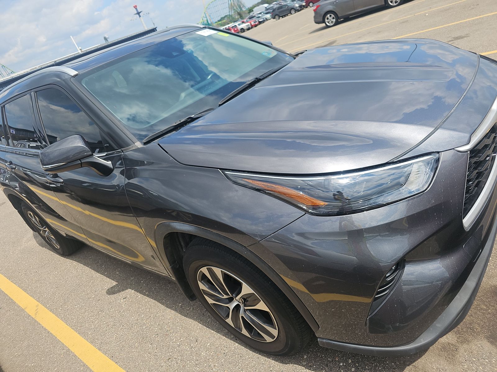 2022 Toyota Highlander XLE AWD