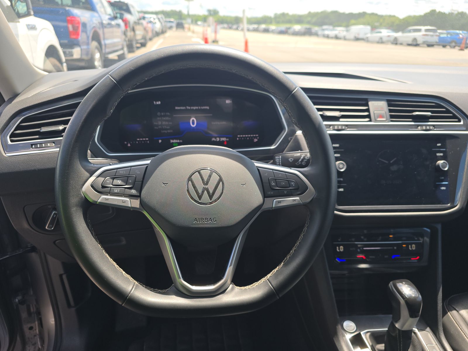 2024 Volkswagen Tiguan 2.0T SE FWD