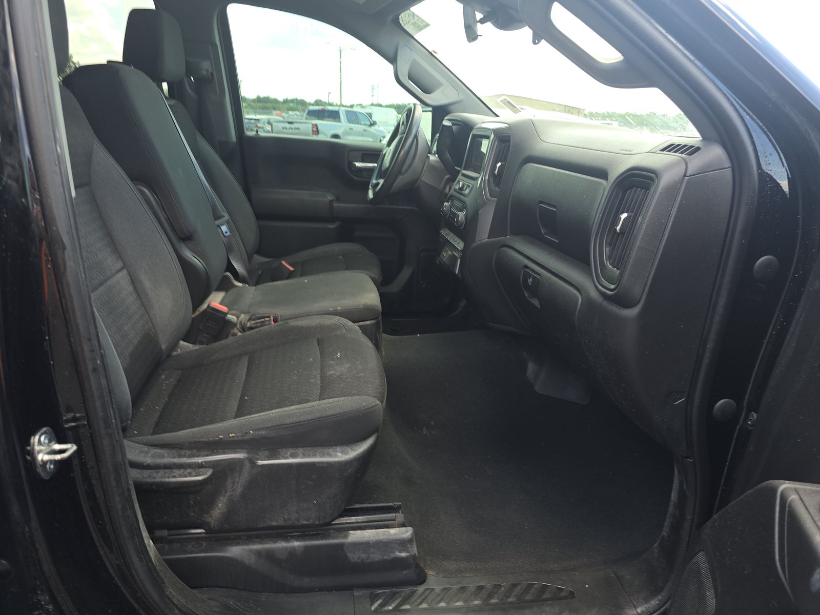 2022 Chevrolet Silverado 1500 Custom RWD