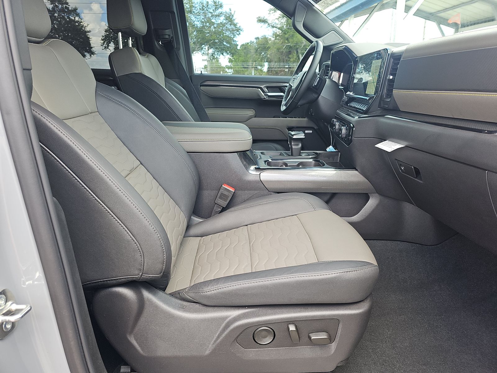 2025 Chevrolet Silverado 1500 ZR2 AWD