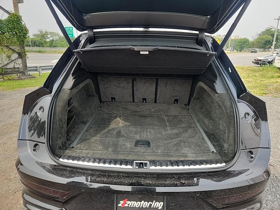 2021 Bentley Bentayga V8 AWD