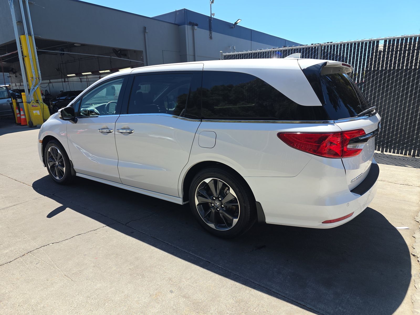 2024 Honda Odyssey Elite FWD