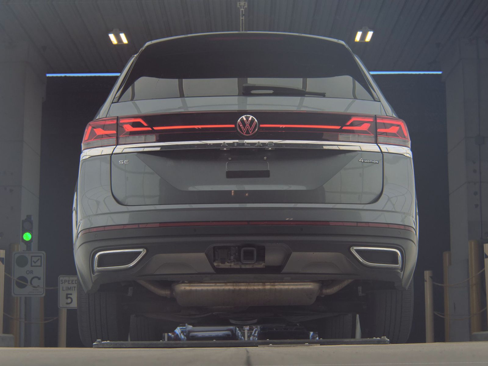 2024 Volkswagen Atlas 2.0T SE AWD