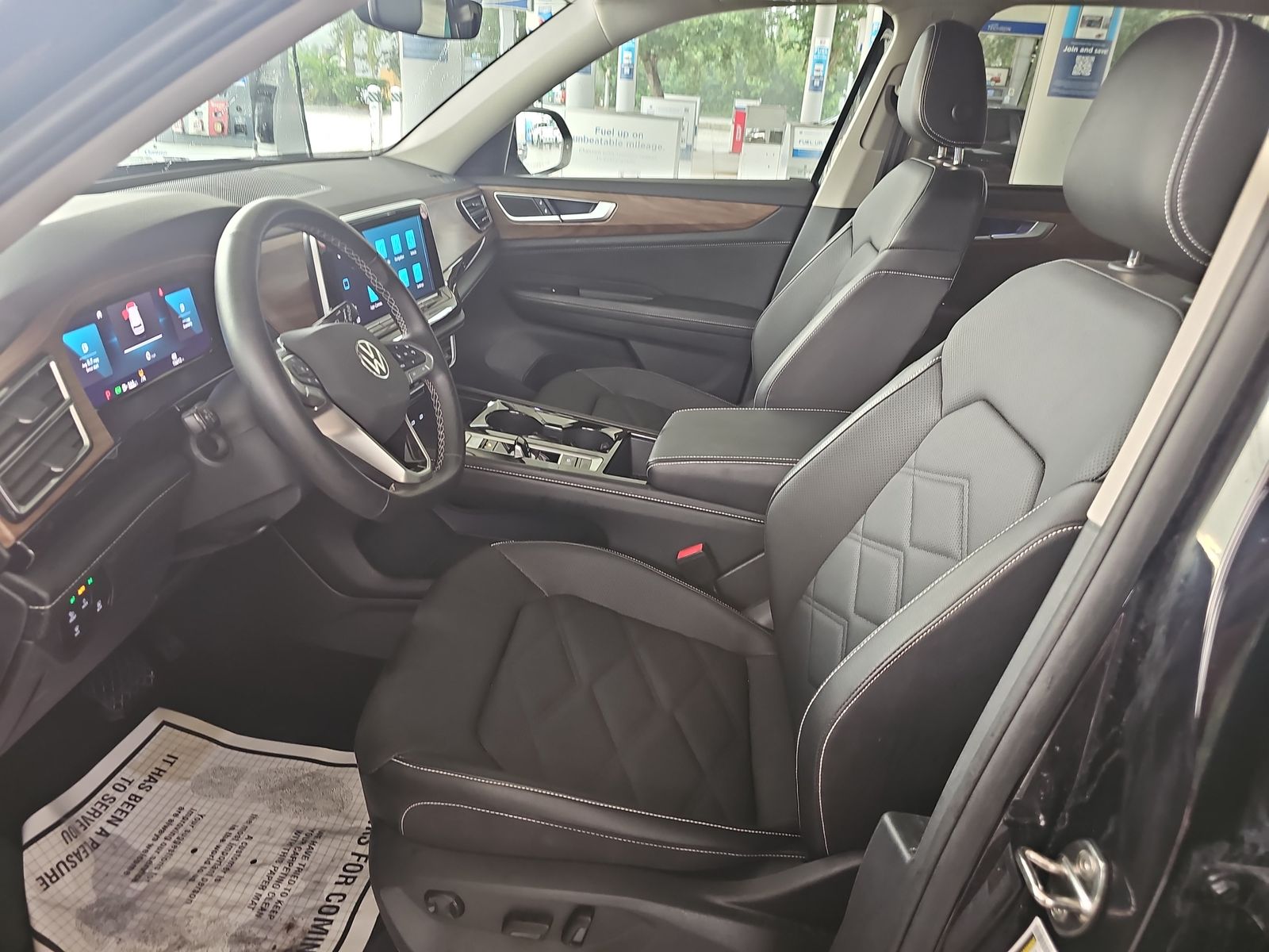 2025 Volkswagen Atlas 2.0T SE FWD