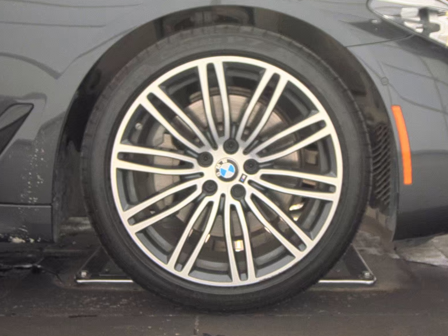 2019 BMW 5 Series 540i RWD