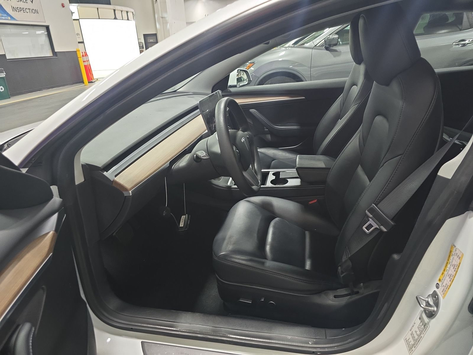 2022 Tesla Model 3 Long Range AWD