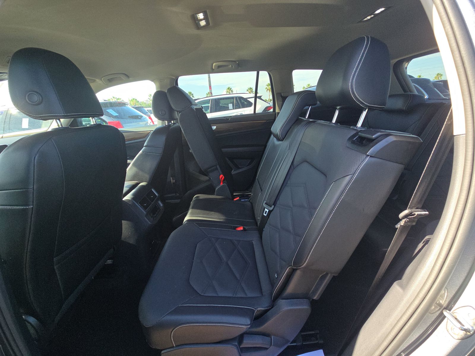 2024 Volkswagen Atlas 2.0T SE AWD