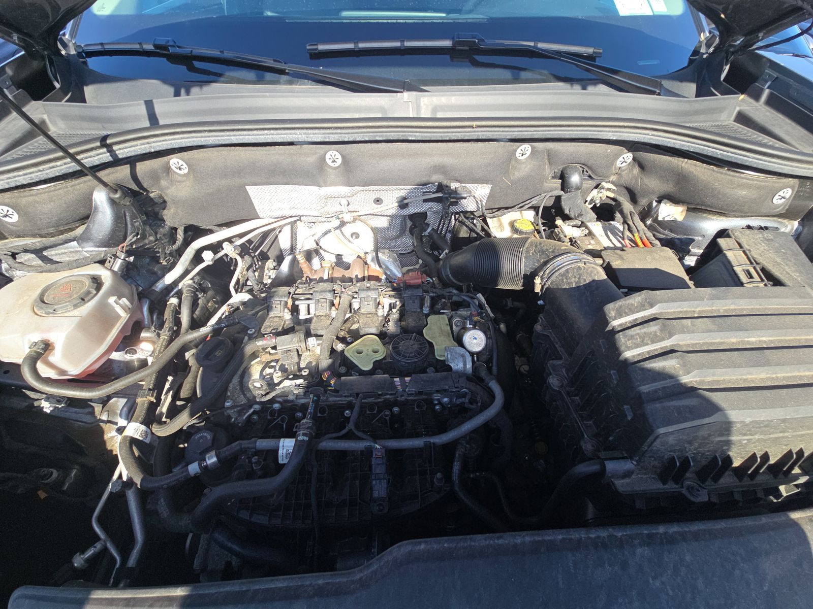 2024 Volkswagen Atlas 2.0T SE AWD