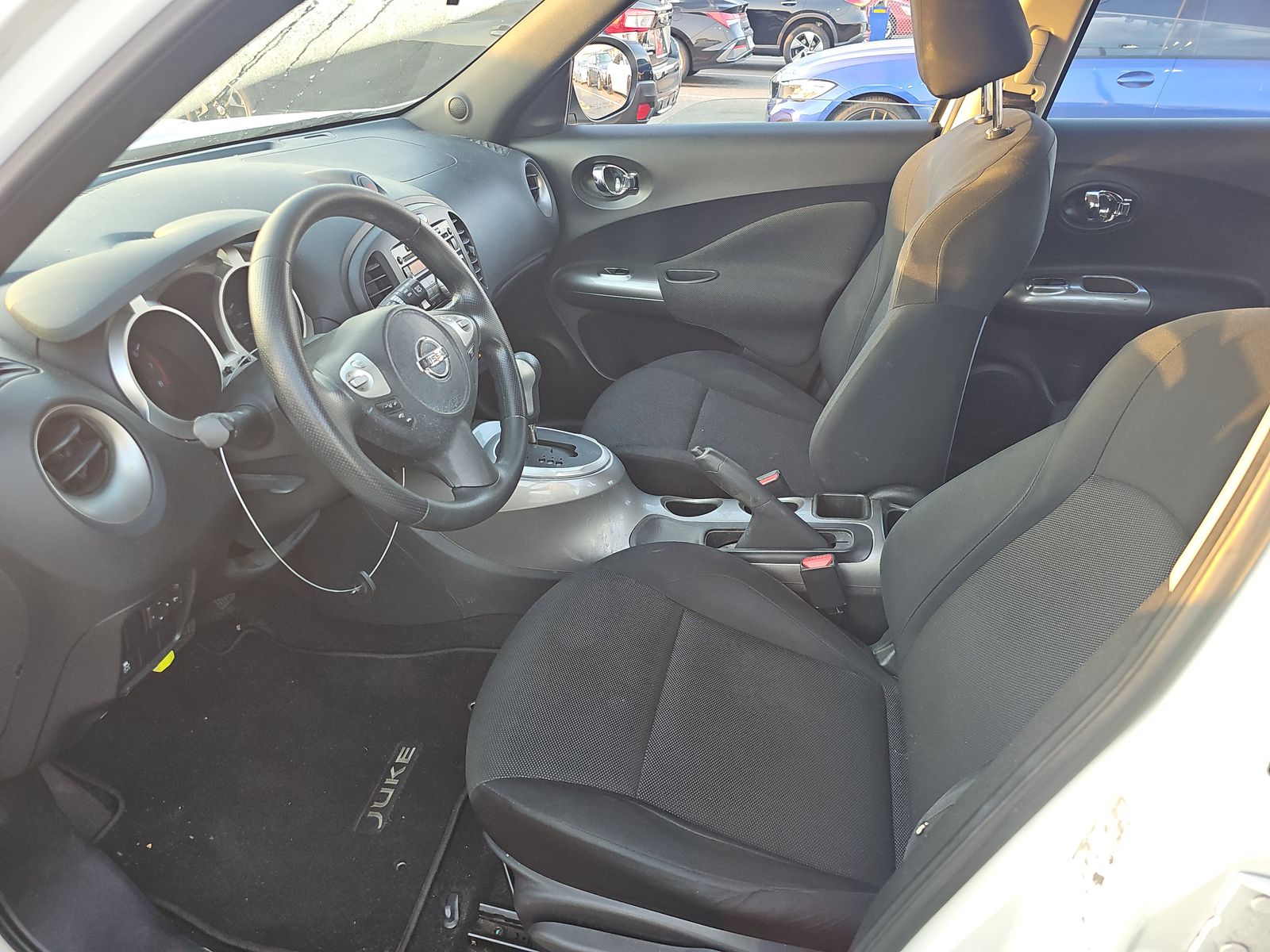 2013 Nissan JUKE S FWD