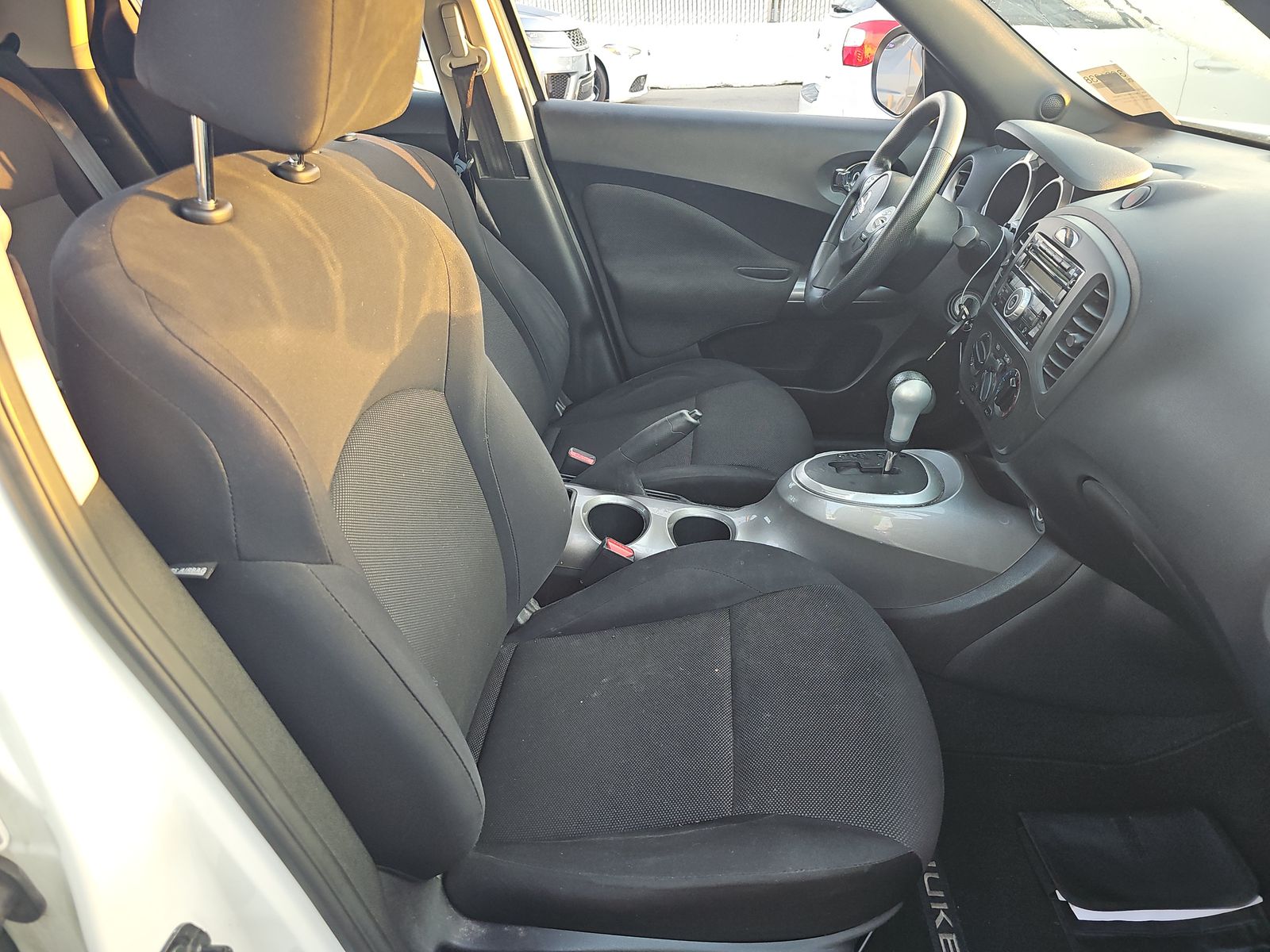 2013 Nissan JUKE S FWD