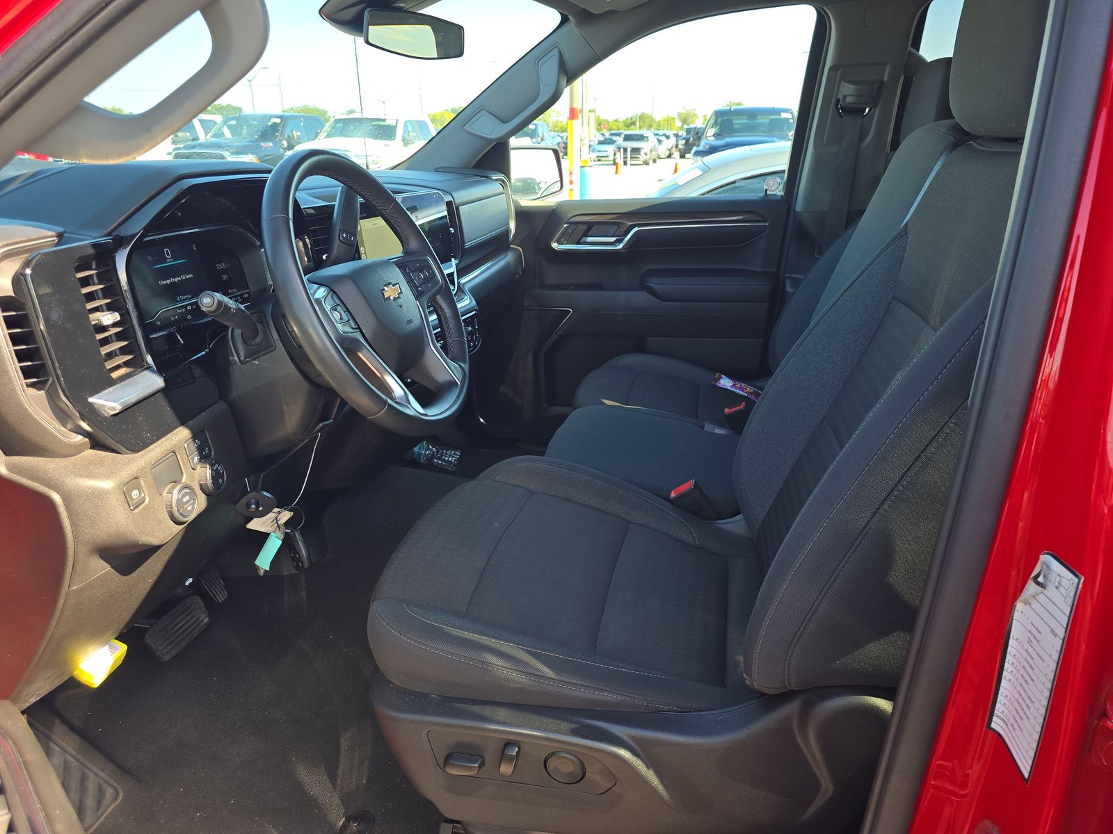 2024 Chevrolet Silverado 1500 LT RWD