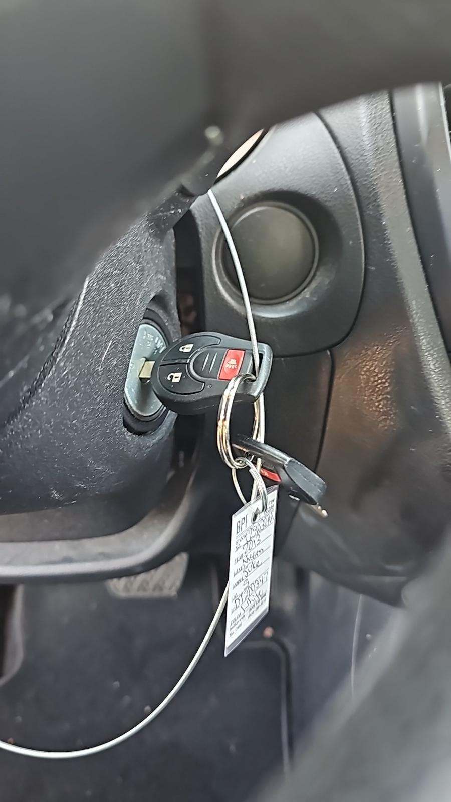 2013 Nissan JUKE S FWD