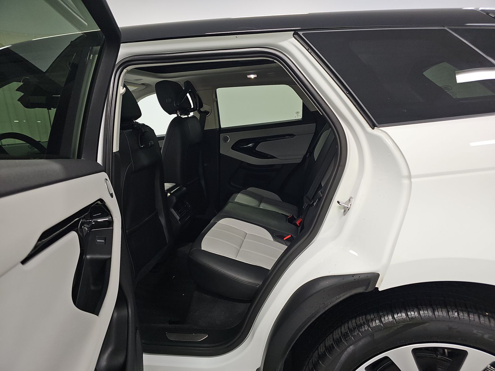 2024 Land Rover Range Rover Evoque Dynamic SE AWD