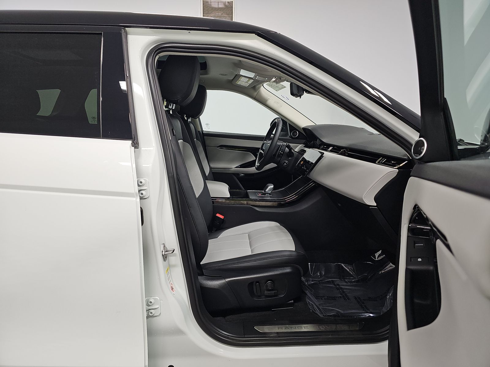 2024 Land Rover Range Rover Evoque Dynamic SE AWD