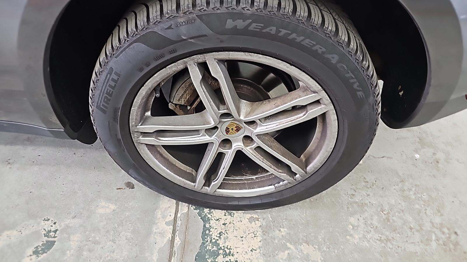 2015 Porsche Macan S AWD