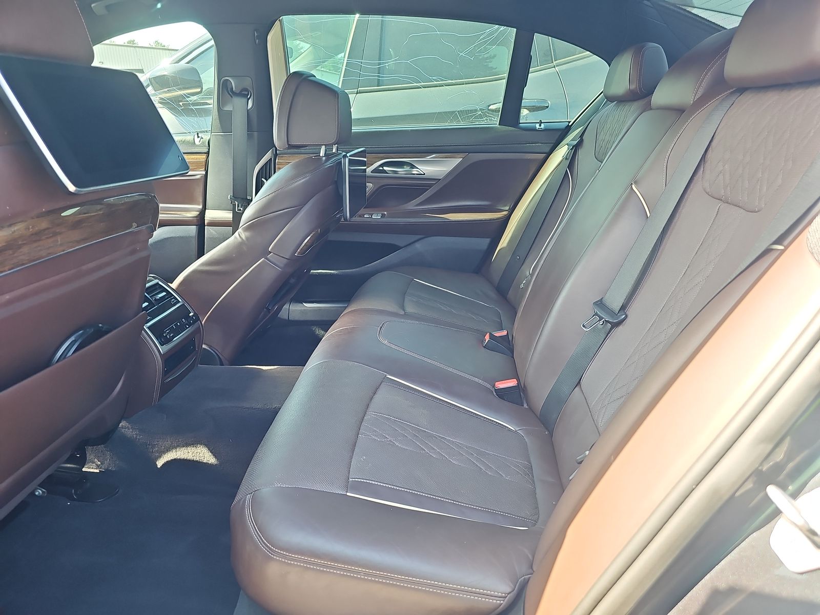 2017 BMW 7 Series 750i xDrive AWD