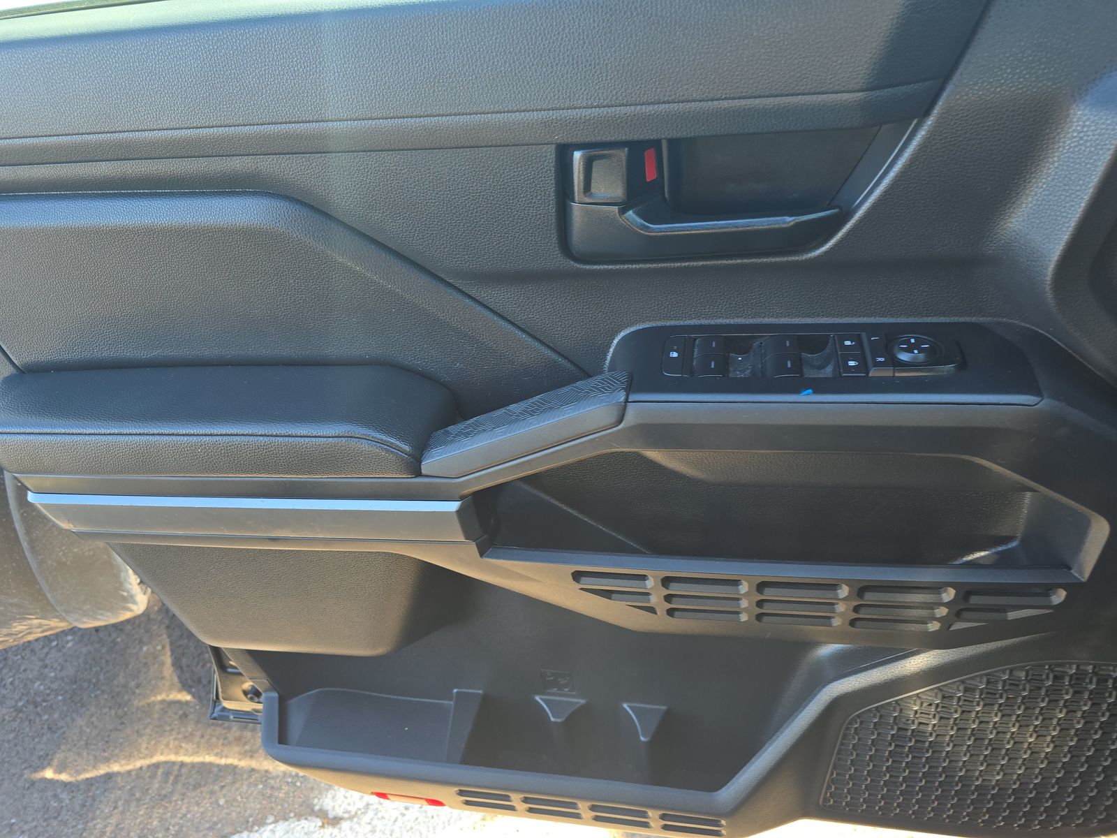 2024 Toyota Tacoma SR5 RWD