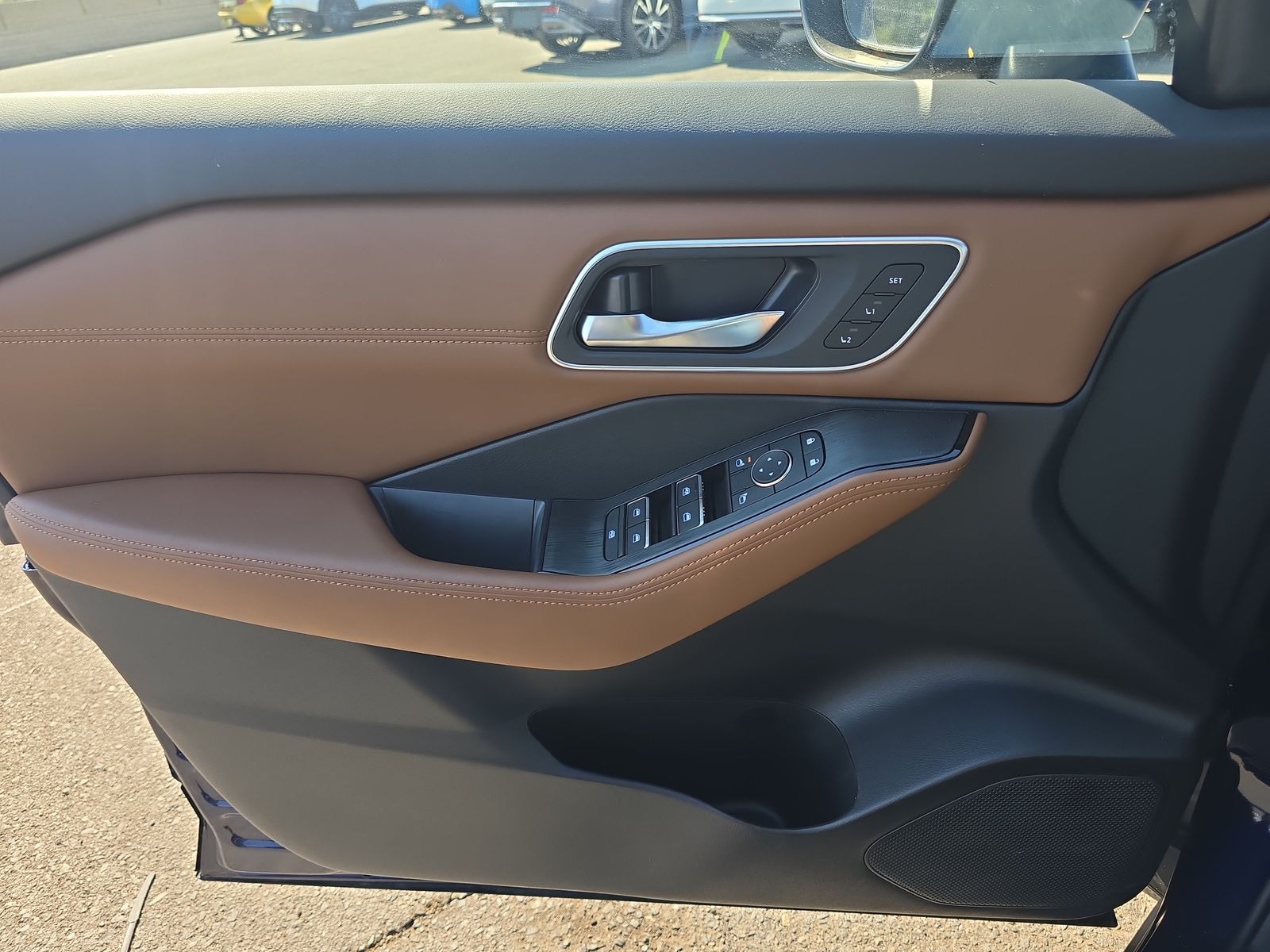 2025 Nissan Rogue Platinum FWD