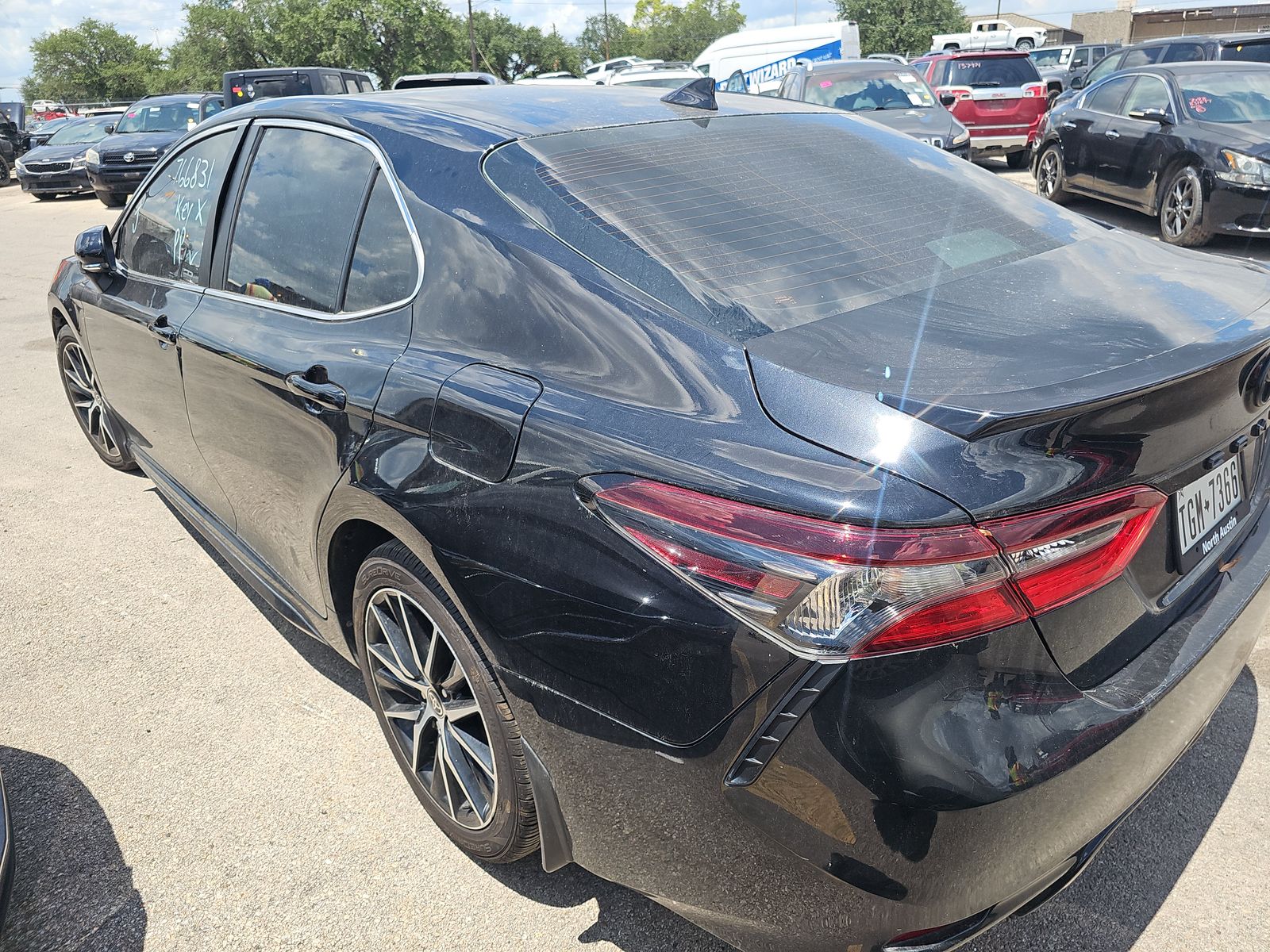2023 Toyota Camry SE FWD