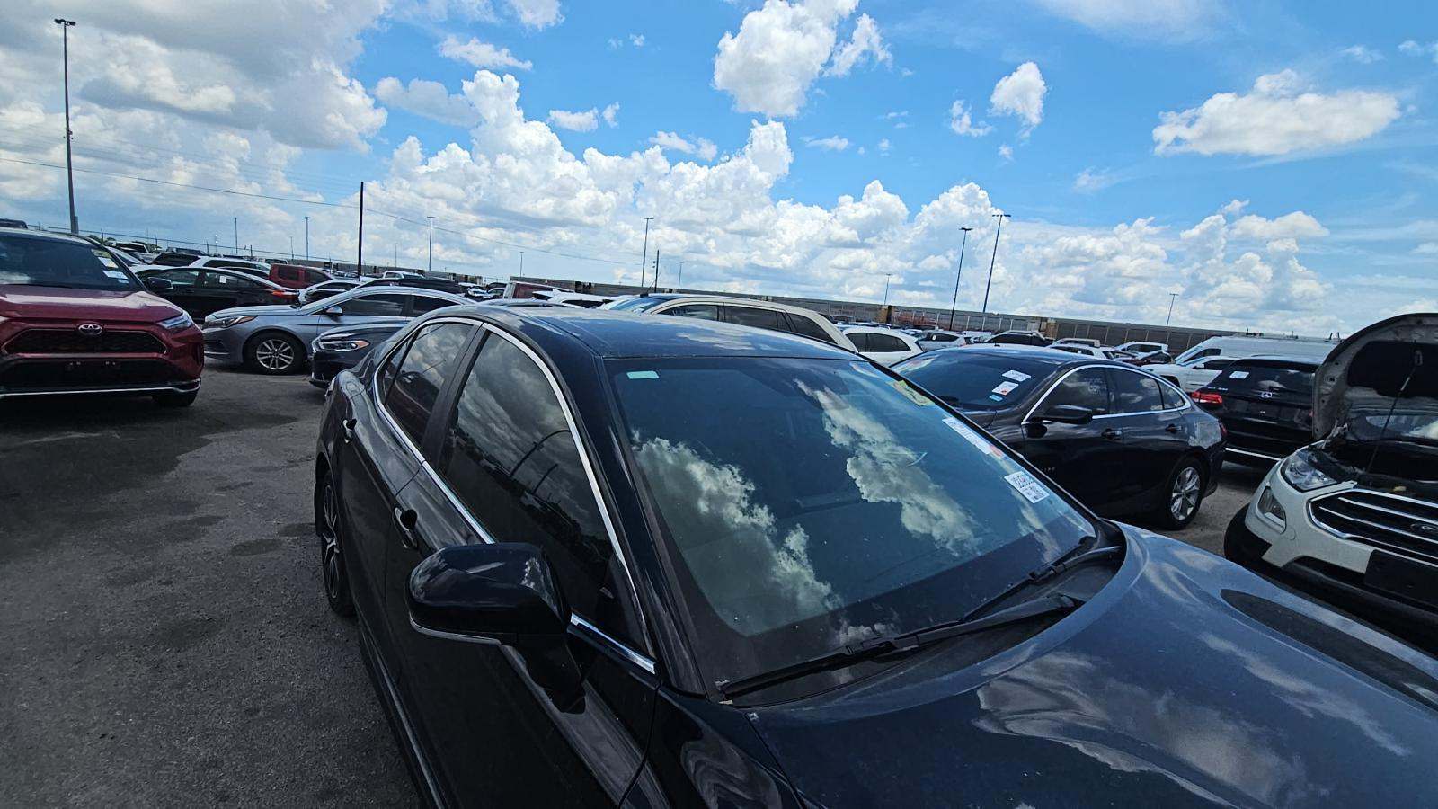 2023 Toyota Camry SE FWD