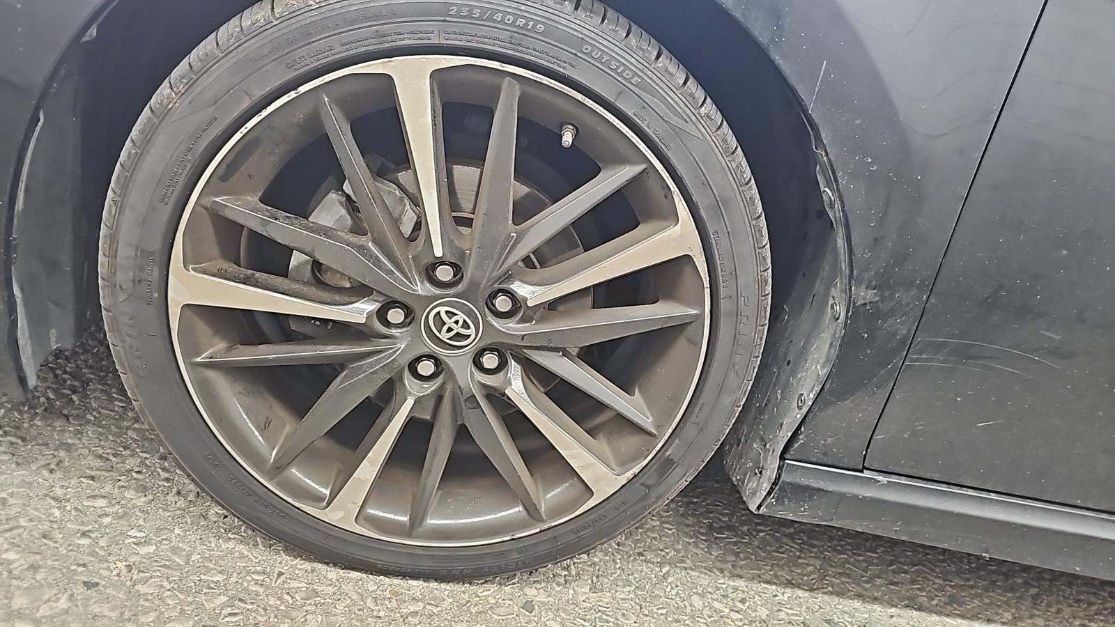 2018 Toyota Camry XSE FWD